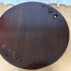 直径50センチのサイドテーブル 　マホガニー材アンティーク調の画像