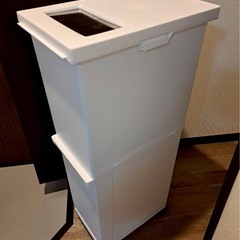 【3ヶ月のみ使用】ゴミ箱２段の画像