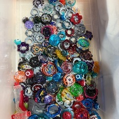 10万超え！大人気☆ベイブレードバースト&ベイブレードＸ大量出品☆150以上☆引退品☆の画像