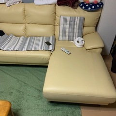 ソファーの画像