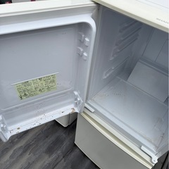 SHARP（シャープ）クリーニング済み(写真はクリーニング前)ノンフロン冷凍冷蔵庫中仕切り無しの為お値打ち‼️配送可能の画像