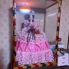 フランス人形　ガラスケースつきの画像