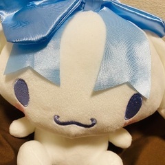 【21日までの出品】美品 Ribbon！ぬいぐるみ シナモロールの画像