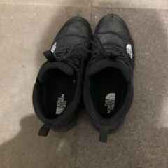 スニーカーの画像