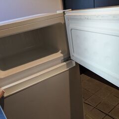 冷蔵庫　ハイアール　2015年式の画像