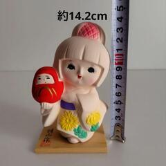 博多人形　河村蜻山作『福寿草』花っ子　箱有　高さ約14.2cm　だるまの画像