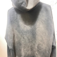 ラージ　パーカー　Lサイズの画像