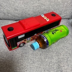 アンパンマンバスの画像