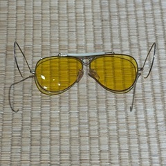 Raybanサングラスケース付きの画像