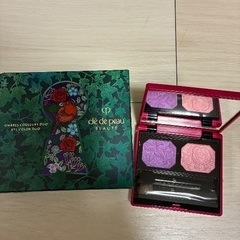 (母子家庭限定)アイシャドウの画像