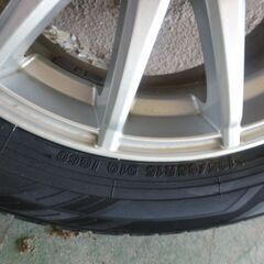 スタッドレスタイヤ ヨコハマ アイスガード iG60 ホイル付き4本セットの画像