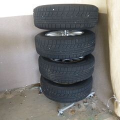 スタッドレスタイヤ ヨコハマ アイスガード iG60 ホイル付き4本セットの画像