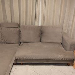 LOWYA ソファの画像