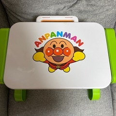 アンパンマンよくばりテーブルの画像