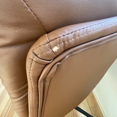 ダイニングテーブル➕チェア2脚セットの画像