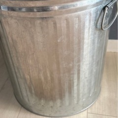 宇都宮〜　ブリキ入れ物(大) の画像