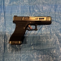 WE-TECH G18C T7 ガスブローバックガン シルバーの画像