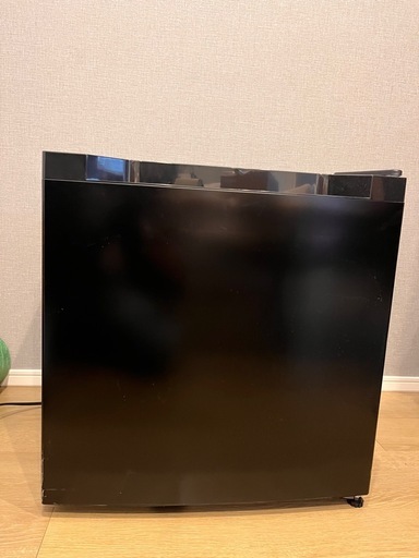 【ほぼ新品】アイリスオーヤマ 冷凍庫 31L 