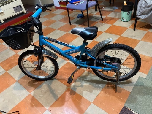 子供用自転車BMX18インチ (亜紀) 蒲郡のBMXの中古あげます・譲ります