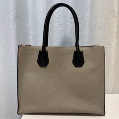MICHAEL KORS トートバッグの画像