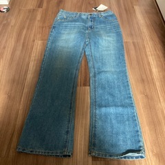 【未使用❗️】タグ付きジーンズの画像