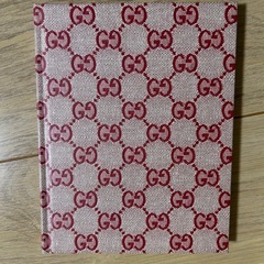 新品に近いGUCCI ノートの画像