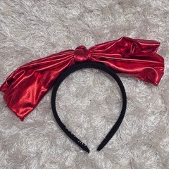 ビッグリボン　カチューシャの画像