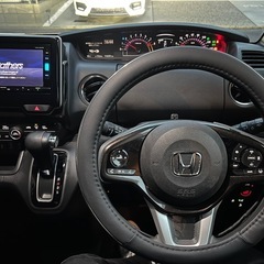 希少 きれい N-BOX CUSTOM 4WD Carplay機能あり 乗って帰れますの画像