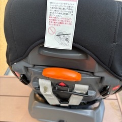 チャイルドシート、回転式、ほんたいシートベルト固定タイプの画像