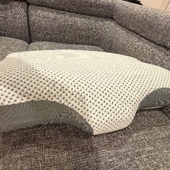 数時間使用(未使用に近い)ニトリ 枕 横向き寝がラクなまくらナチュラルフィットいびき防止の画像