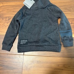 　新品
タグ付き　あったかトレーナー　３点　の画像