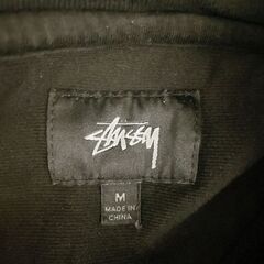 STUSSY Stock Logo Crew Hoodie Blackの画像