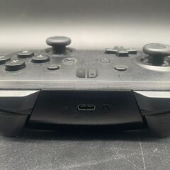 ◇Nintendo Switch Proコントローラー プロコン ケース付き HAC-013の画像