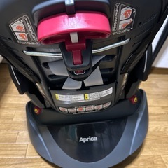【訳あり】Aprica シートベルト式チャイルドシートの画像