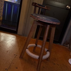 カウンターチェア バーチェア 木製 360度回転 足置き付き 座面高さ63cm ハイチェア ハイスツール  PUレザー (ネイビー-ブラウン,63cm)
の画像