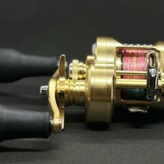 ◆シマノ　カルカッタコンクエスト MD300　超美品◆の画像