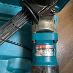 【中古】makita マキタ 電動ハンマ HM0810 ハツリの画像