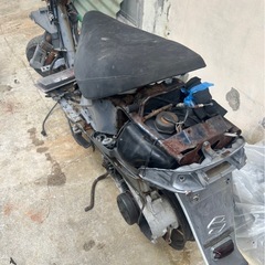 V100 部品取りの画像
