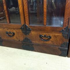 超激安お買い得　極上美品　定価数十万　岩谷堂　本棚　岩谷堂家具　飾り棚　岩谷堂箪　キャビネット　棚　民芸　北海道民芸家具の画像