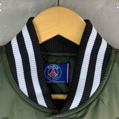 パリサンジェルマン　PSG スタジャン　ビッグロゴ　Mサイズ　Usedの画像