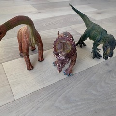 恐竜　おもちゃの画像