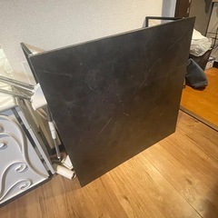 センターテーブル2枚セットの画像