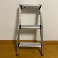 アルミ製脚立の画像