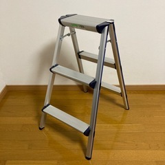 アルミ製脚立の画像