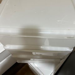 リビングチェストの画像