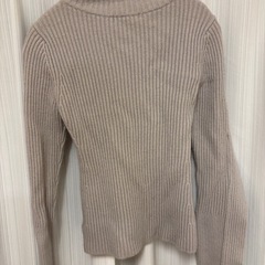 スナイデル　フリルニット　グレー系　ブローチ付きの画像