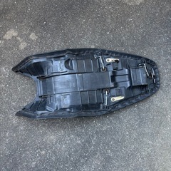 ホーネット250 純正シートの画像