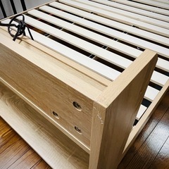 ［短期間使用・美品］電源付きセミダブルベッドの画像