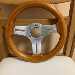 oba 28パイウッドステアリング　希少の長穴タイプの画像