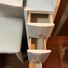 ドレッサーの画像